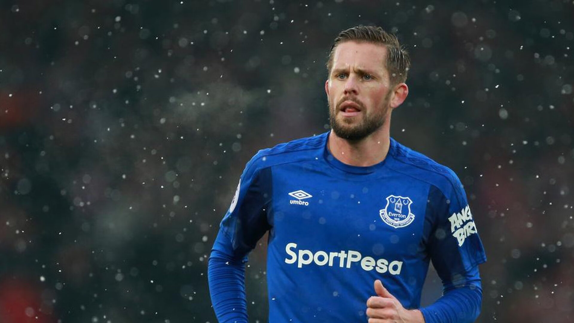 帕特森展现了卓越的战术适应能力，带领袋鼠队战胜强敌，《帕特森》